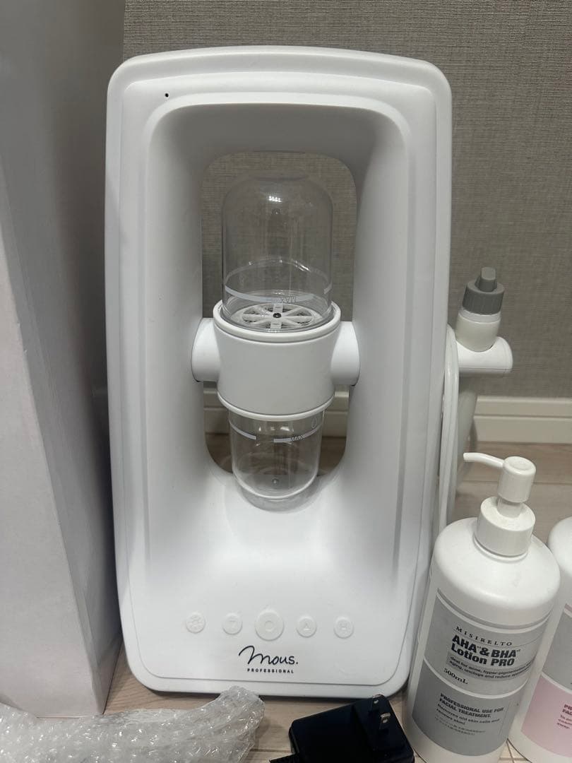 ハイドロスプラッシュ　ミシレルト　毛穴洗浄機　美品　正規品。