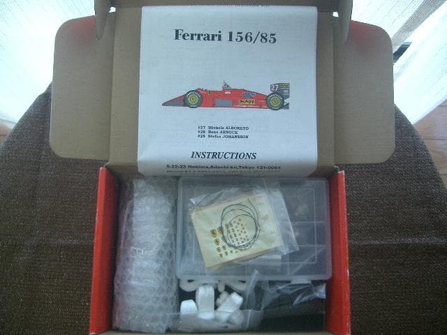 1/20 ヒロ フェラーリ 156/85 メタルキット マルボロ付き