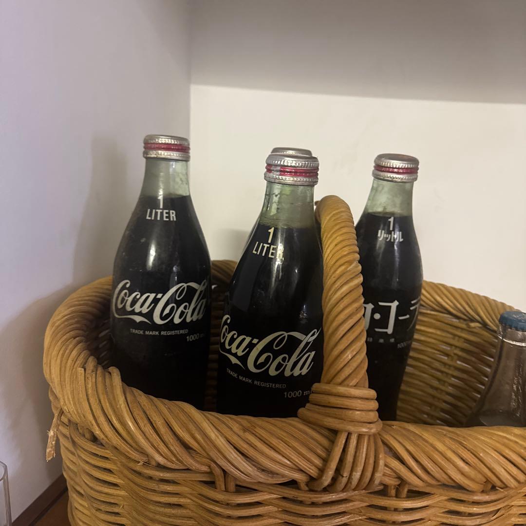 ☆超激レア☆Coca-Cola 1リットル瓶 20円引きキャップ　4本