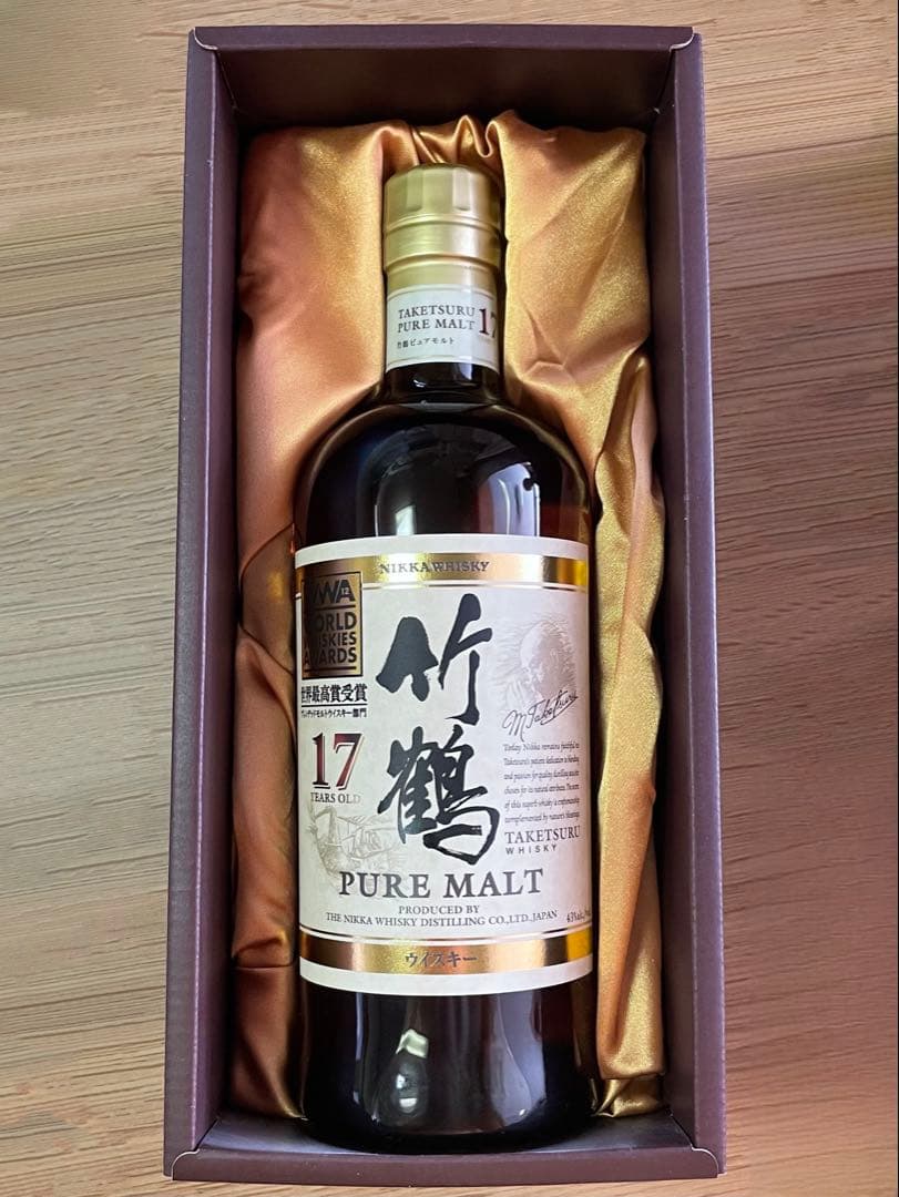 WWA2012 受賞記念ラベル 竹鶴 17年 ピュアモルト 化粧箱付