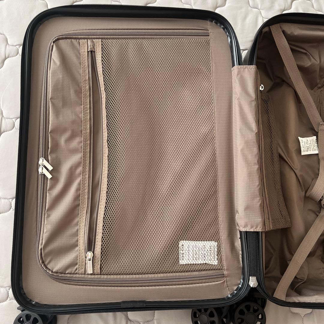 DoD スーツケース　モナカ・コロコーロ