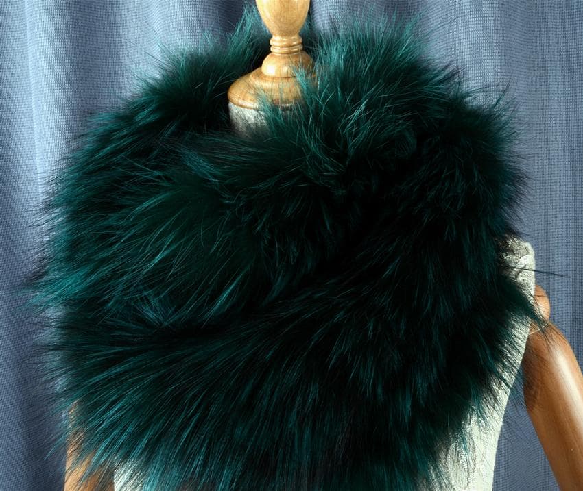 ボリュームがあって華やかフォックスを使用した二重巻スヌード深いグリーン毛皮ファー
