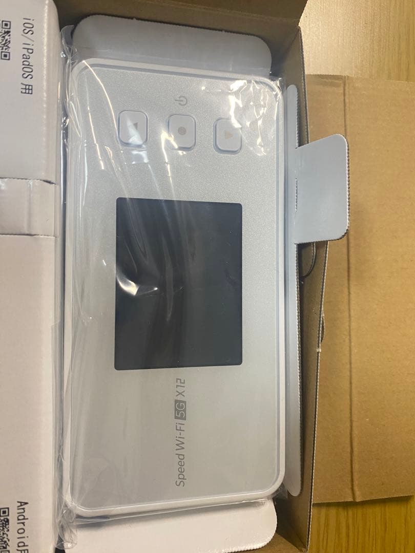 未使用 Speed Wi-Fi 5G X12 シルバー