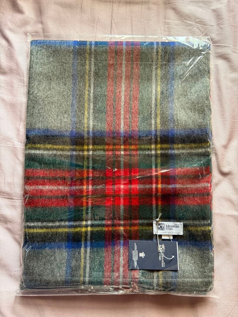 好*︎様 Johnstons　カシミヤ　大判　マフラー　ストール　グレースチュア