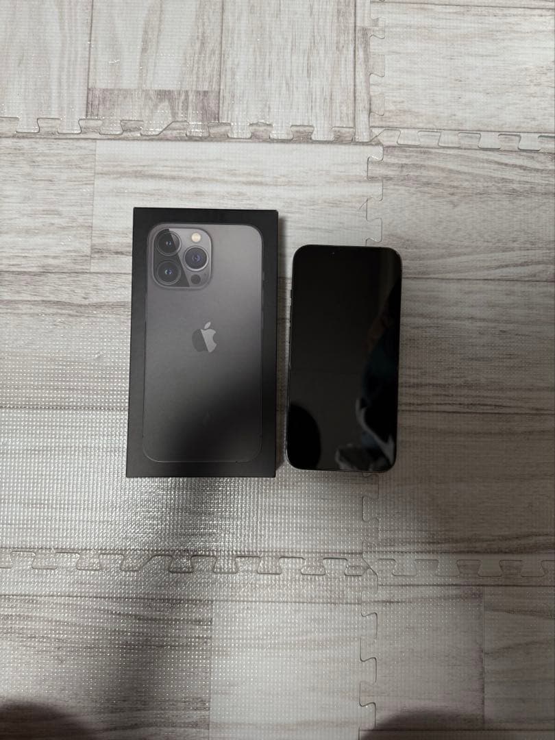 Apple iPhone 13 Pro グラファイト 本体 即買い可能