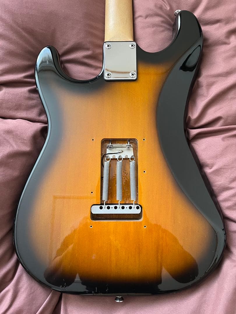 【調整済】バッカス　ストラト　Bacchus エレキギター　エリクサー　新品弦