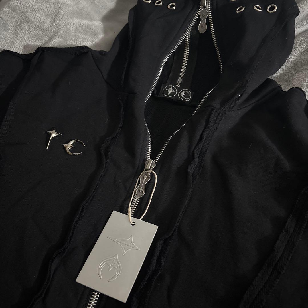 即日発送　値下げ交渉可［Thug Club］zip up hoodie