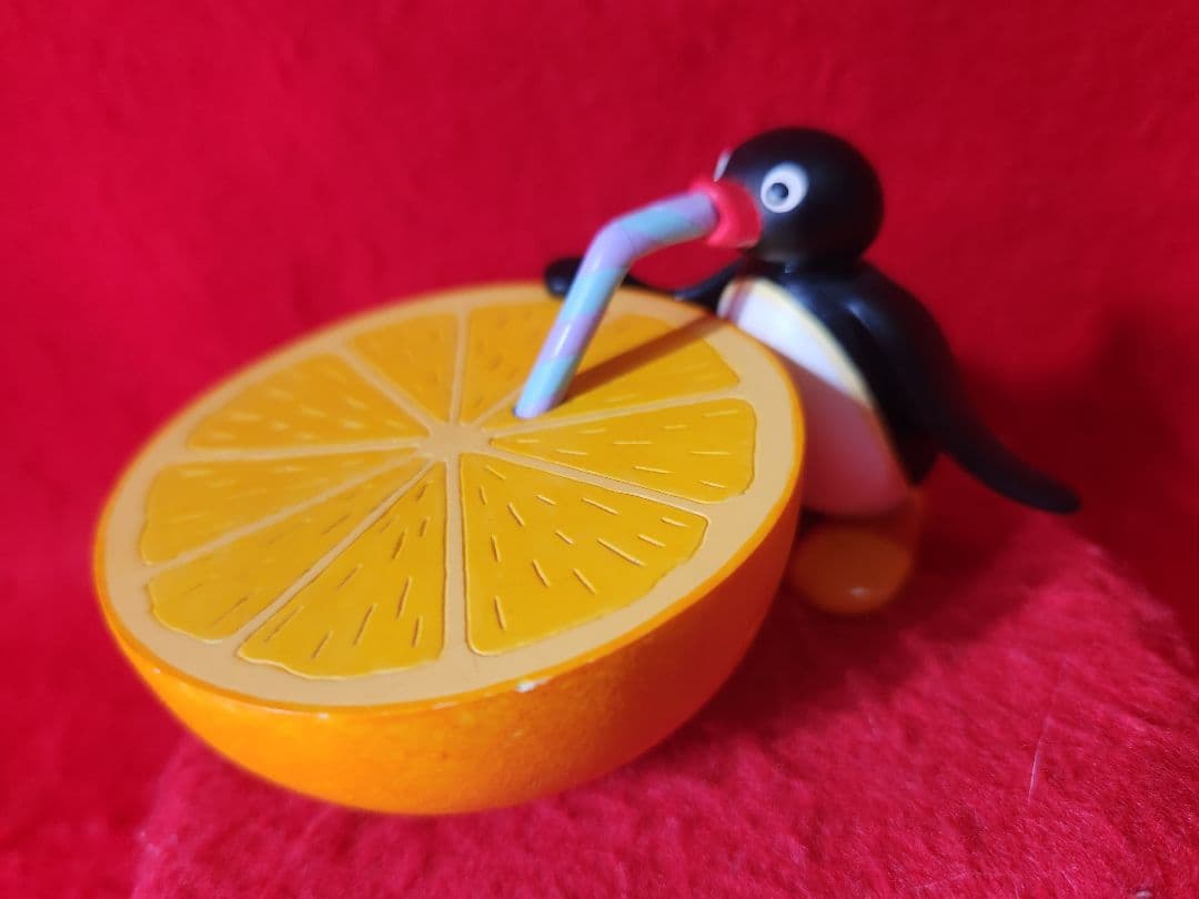 ピングー　オレンジ　ポリレジン　フィギュア　pingu