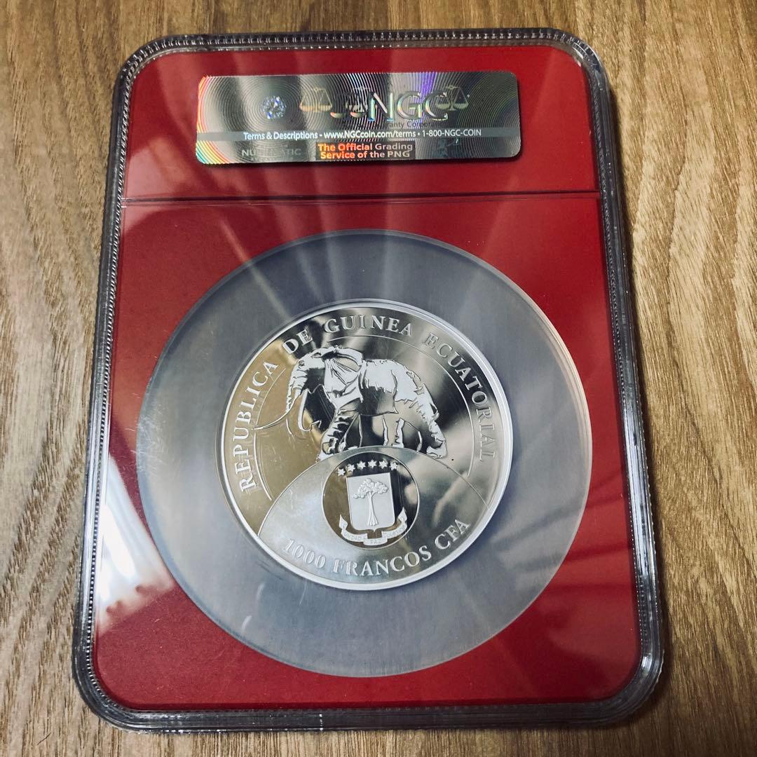 【最高鑑定70】トランプ大統領　大型1オンス　プルーフ銀貨　ギニア　2017年