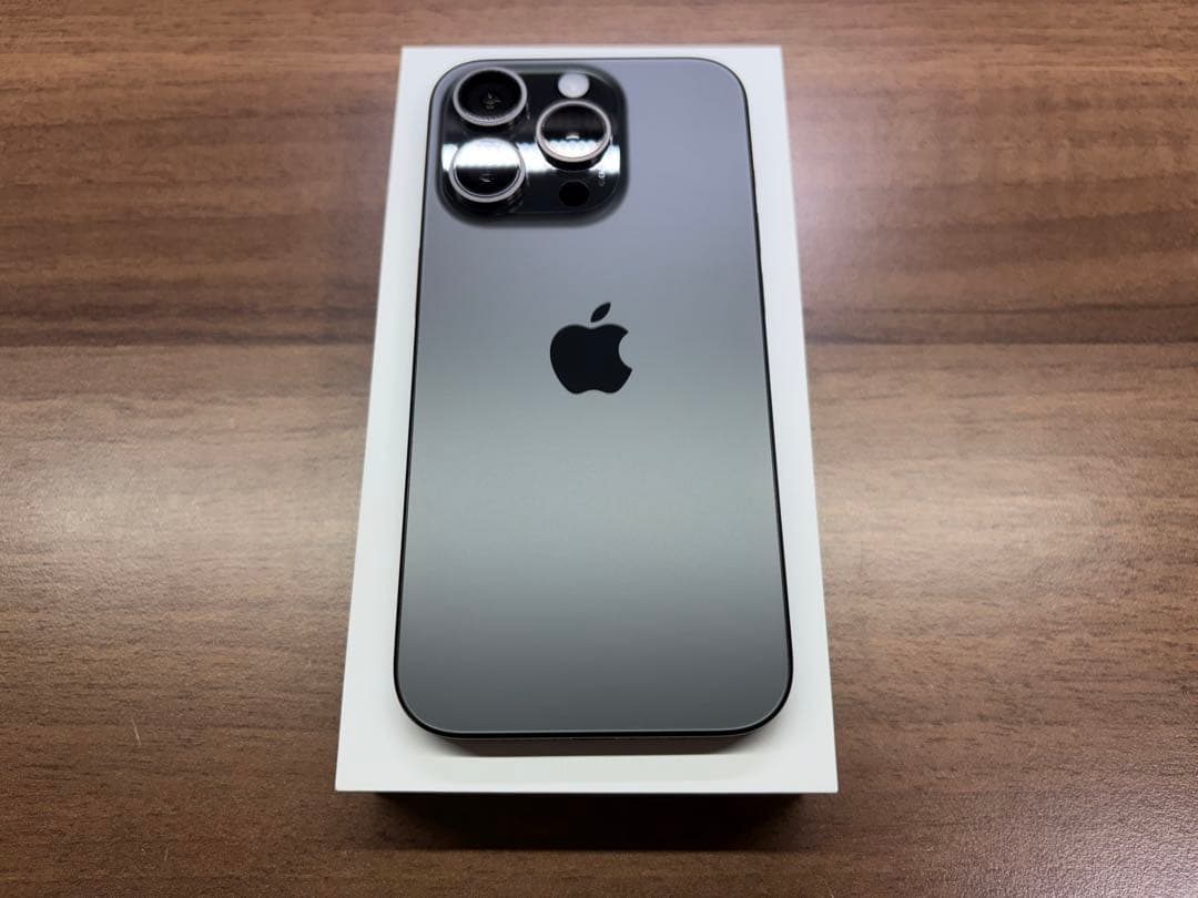 iPhone 15 Pro 128GB SIMフリー　ブラック