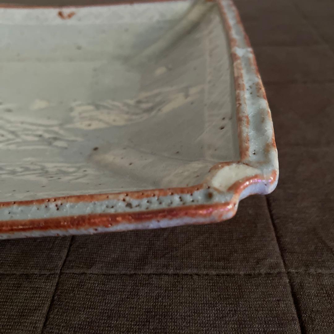 利茶土ミルグリム　鼠志野 角皿　鼡志野茶道具裏千家　共箱あり　波千鳥