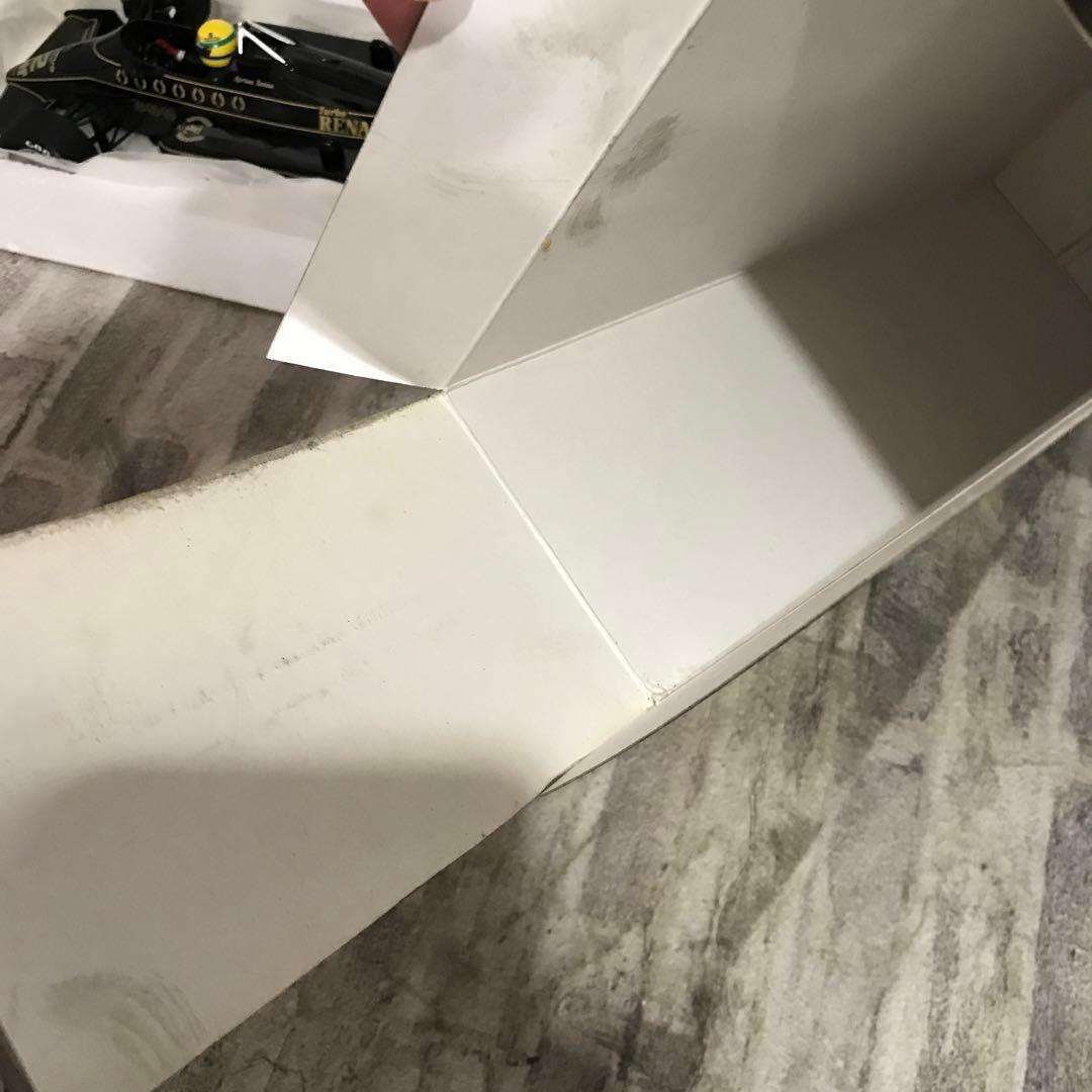 84 MINICHAMPS Lotus Renault 97T 1985 ミニカ