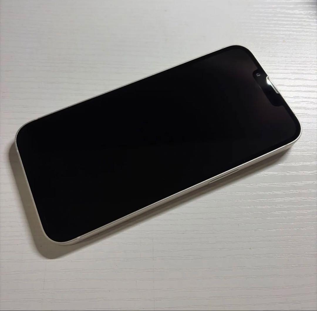 iPhone 13 256GB スターライト SIMフリー 極美品
