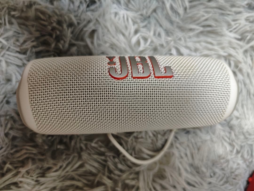 JBL ワイヤレススピーカー ホワイト