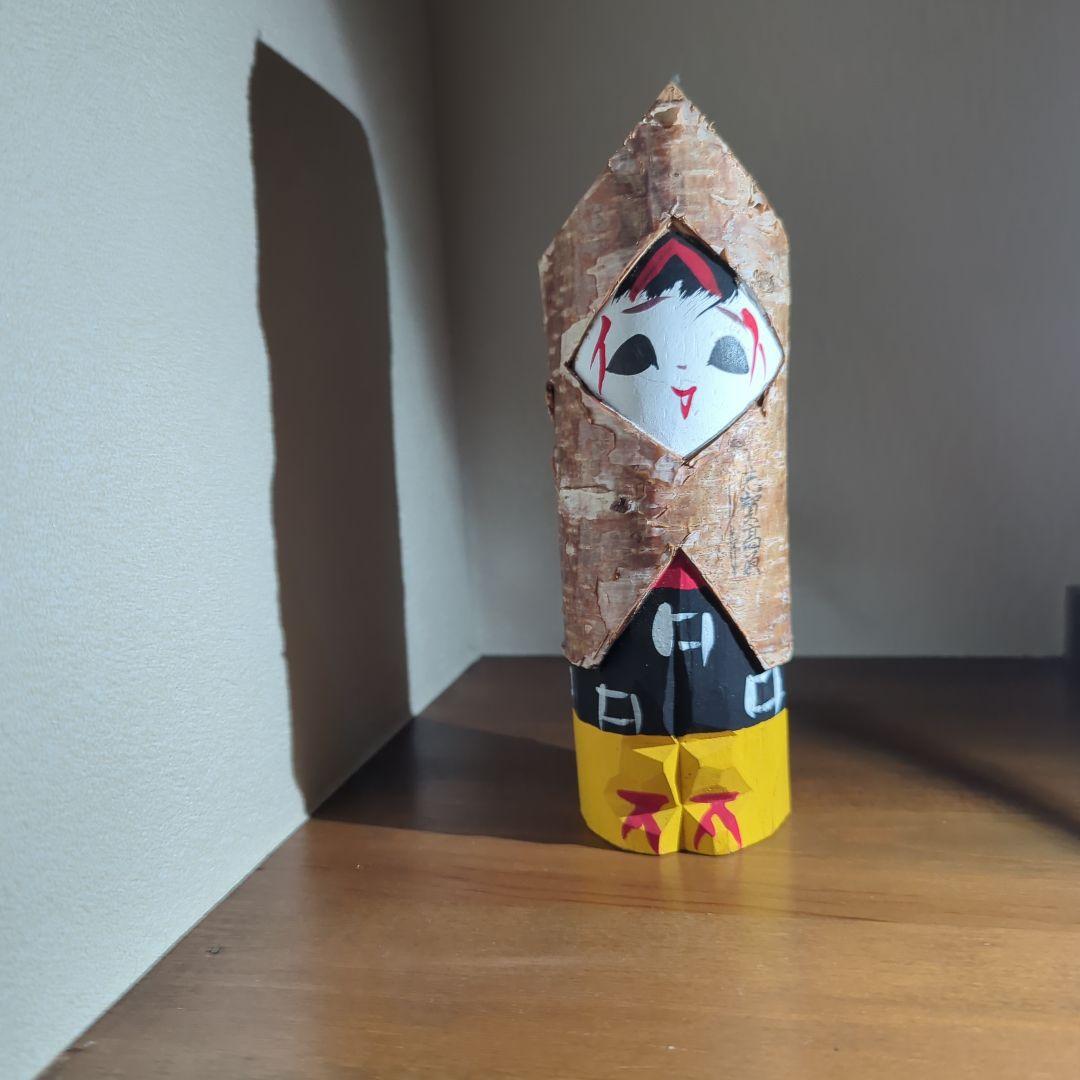 不幸をもたらすこけし　曰く付き　呪物