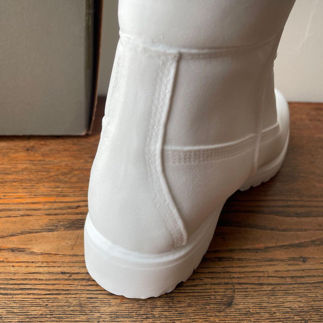 ティンバーランド　オリジナル　イエローブーツ　オブジェ　花瓶　陶器　白