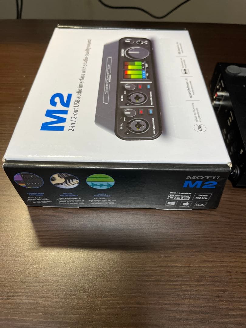 MOTU M2 USBオーディオインターフェース