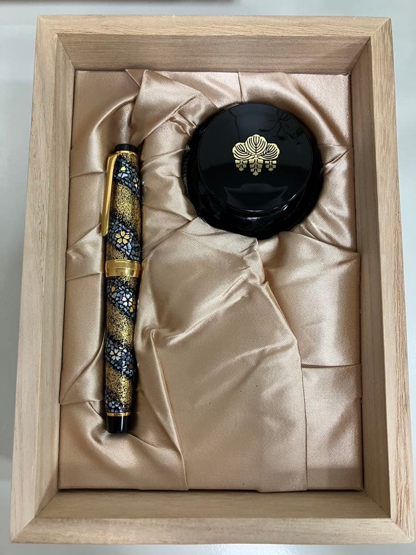 【レア品】セーラー万年筆 21K 内閣総理大臣特別慰労品 螺鈿蒔絵 桜流れ