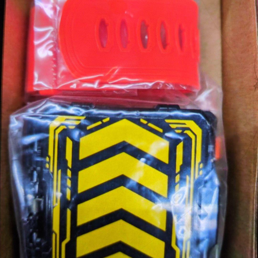 DXガッチャドライバー.ガッチャドローホルダー。