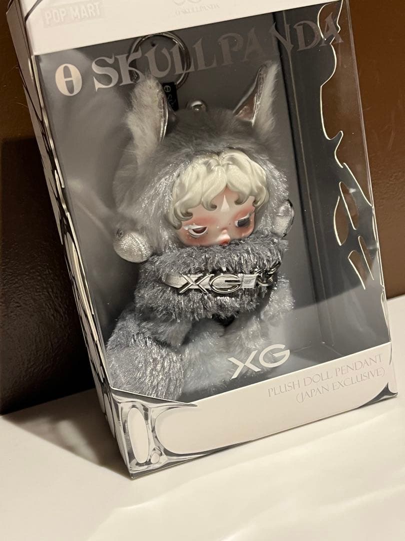 POPMART スカルパンダ XG ぬいぐるみペンダント