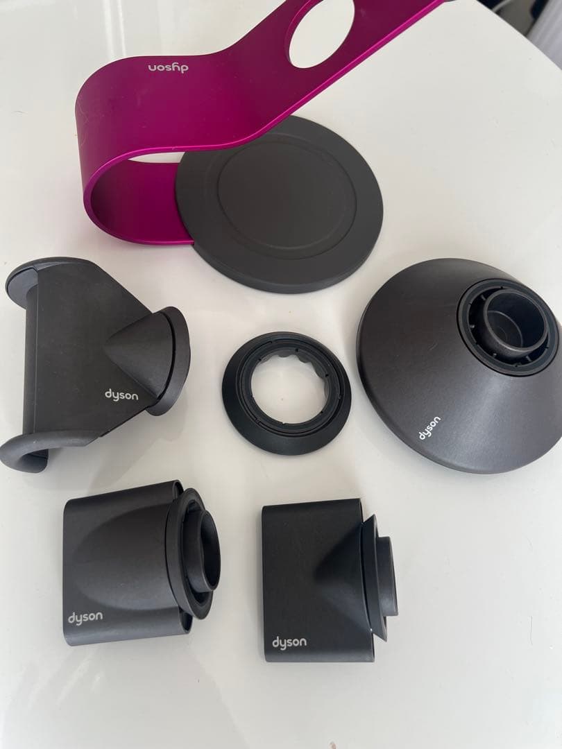 Dyson supersonic ionic HD08 ヘアドライヤー