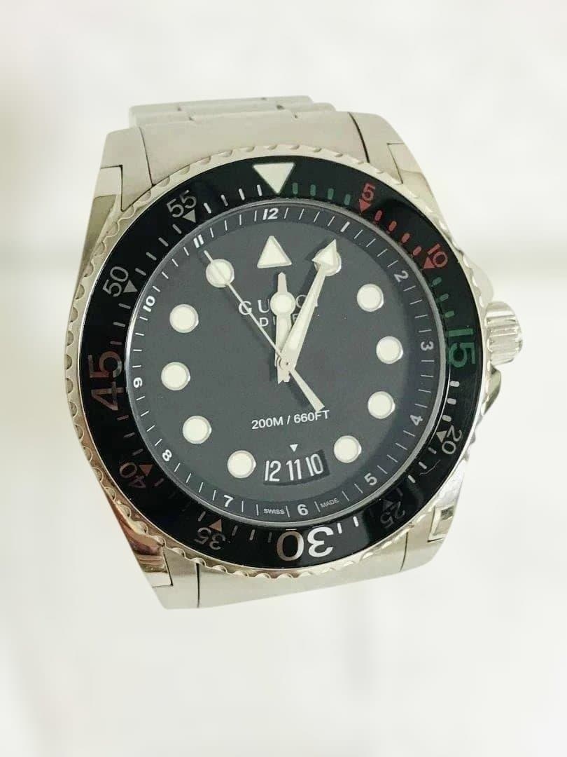 GUCCI グッチ ダイブ デイト 136.2 腕時計