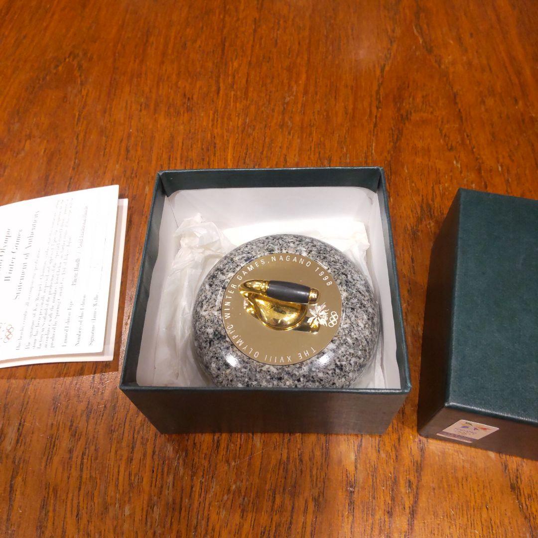 長野オリンピック カーリングストーン シリアルナンバーあり