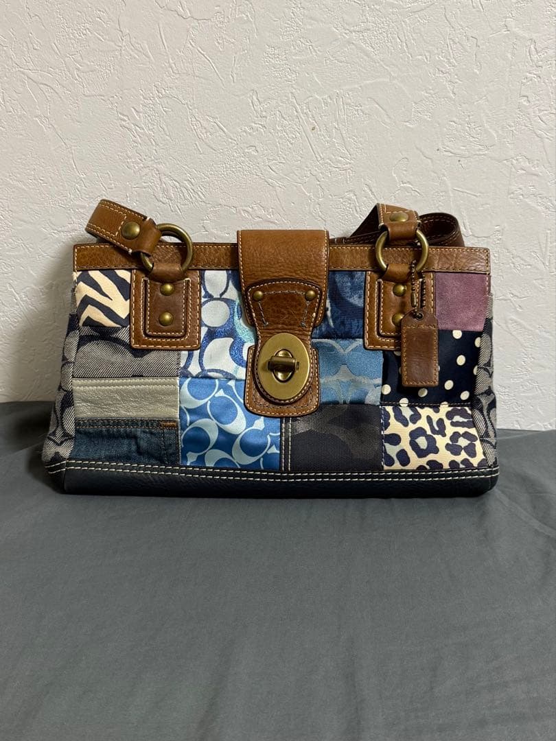 ＣＯＡＣＨ　パッチワーク　デニム　シグネチャー　ハンドバック