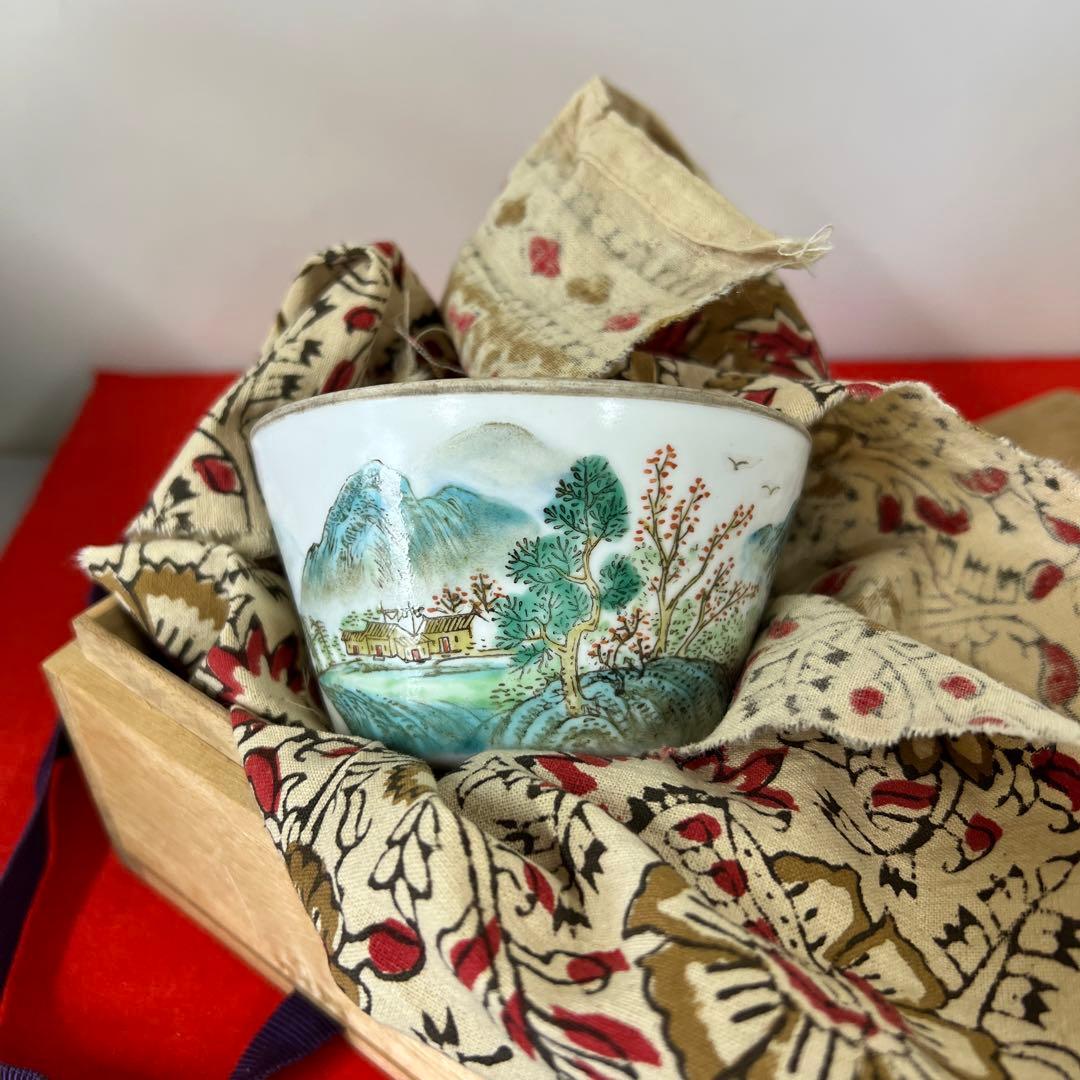 古美術• 手描粉彩山水人物水盂•【大清道光年製】在銘 • 時代物　XG55