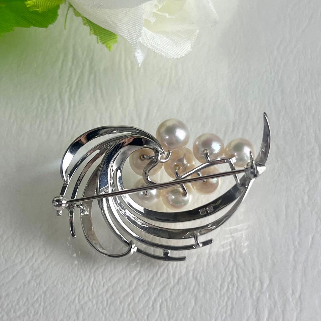 ☆美品☆ミキモト　パール　8珠　ブローチ　シルバー　皇室御用達ブランド