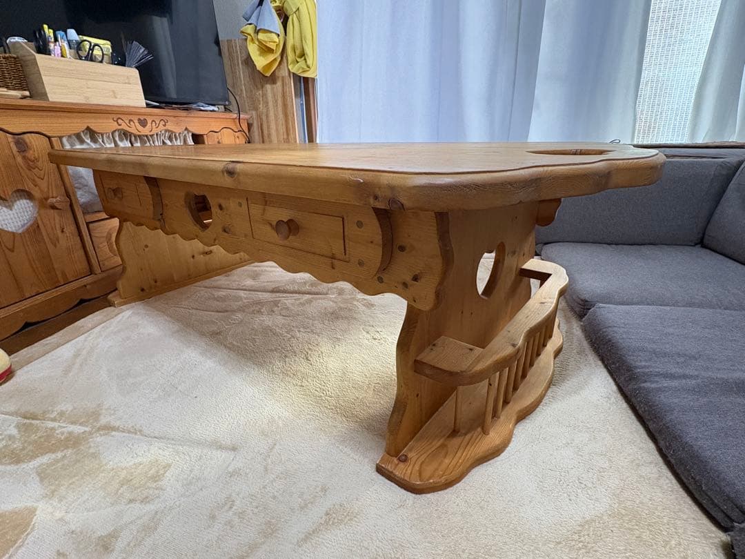 カントリー　ローテーブル　ハート