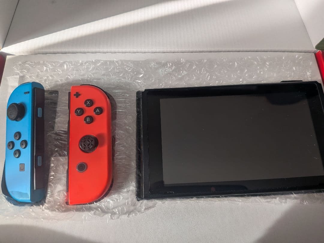 Nintendo Switch 本体 青/赤 Joy-Con付き　SD認識NG