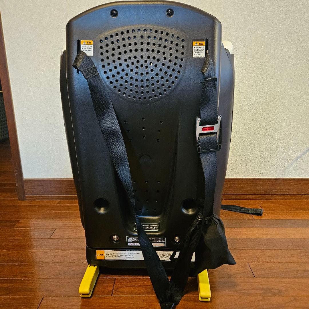 ISOFIX　チャイルドシート　ジュニア　Formfit