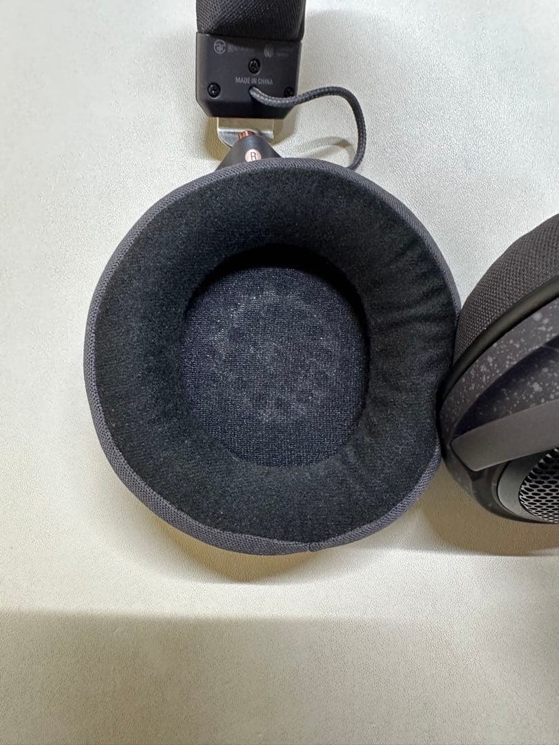 未使用に近いaudio-technica ATH-HL7BTワイヤレスヘッドホン