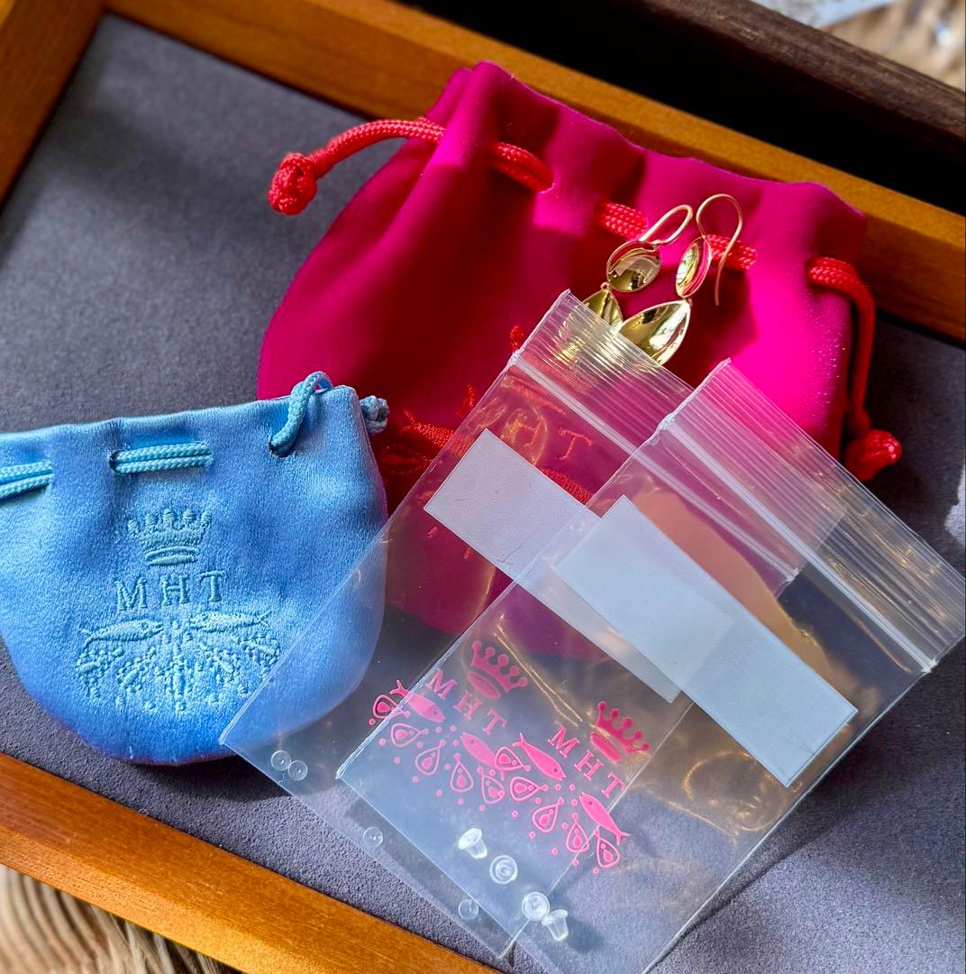 マリーエレーヌドゥタイヤック◆K22*スモールミラードロップピアス*