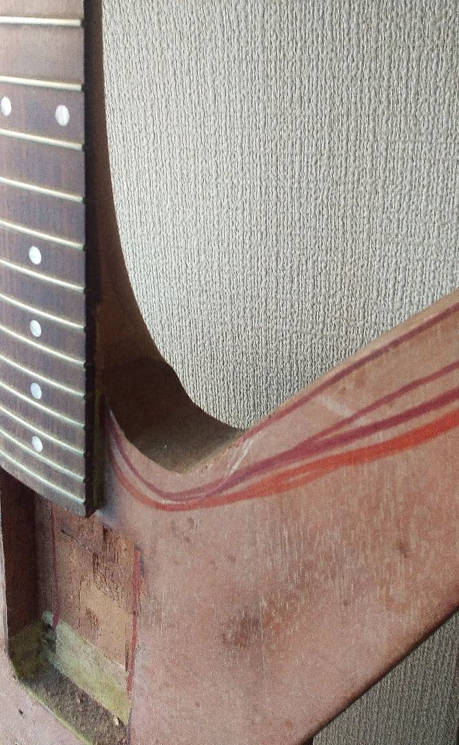 謎ジャンクギター＋大型ハードケース