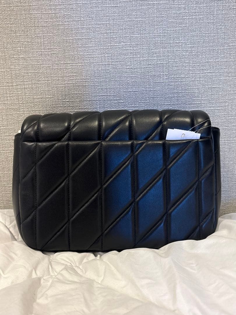 COACH ブラック ショルダーバッグ キルティング