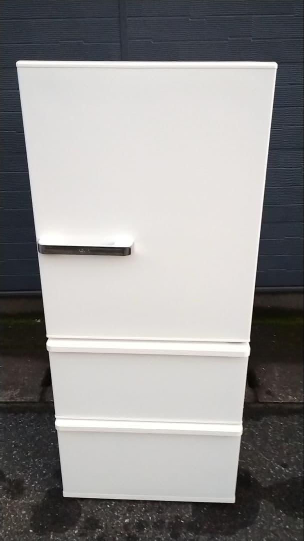 近隣地域無料配送★自動製氷機能付き2019年製★アクア3ドアノンフロン冷凍冷蔵庫