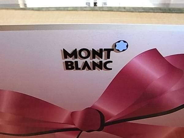 ◆美品 非売品！モンブラン（MONTBLANC）ロゴ入り店頭用アクリル製スタンド