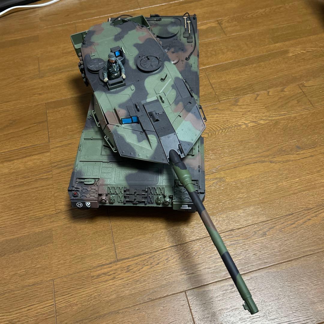 戦車模型 1/16スケール レオパルド2A6