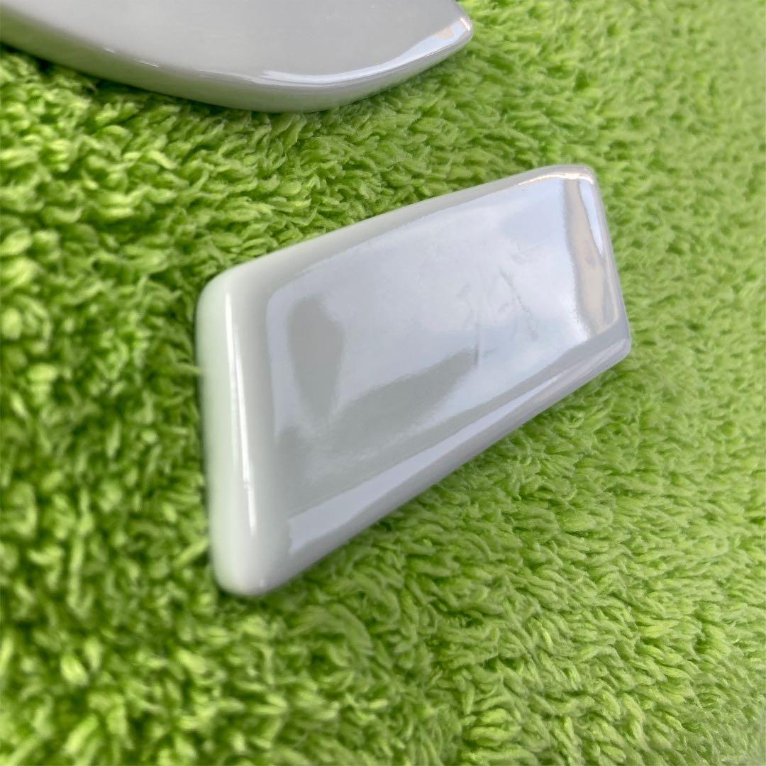 小野珀子　釉裏金彩　遊　箸置き　佐賀県重要無形文化財