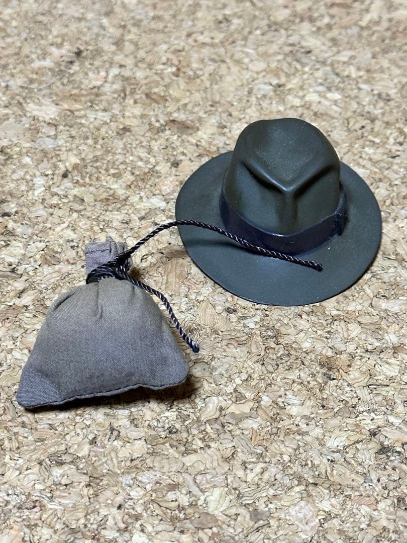 トイズマッコイ　1/6 インディ　ジョーンズ　ジャンク品