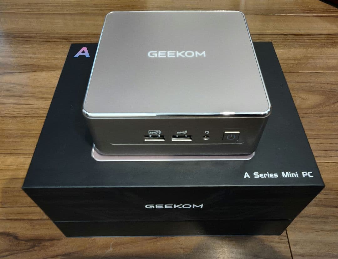 GEEKOM A5 ミニPC R5-7430U / 16GB / 512GB