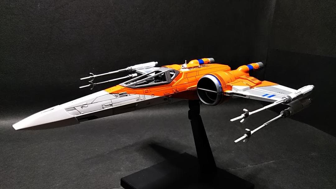 電飾改　1/72 Xウイング・ファイター ポー専用機　完成品