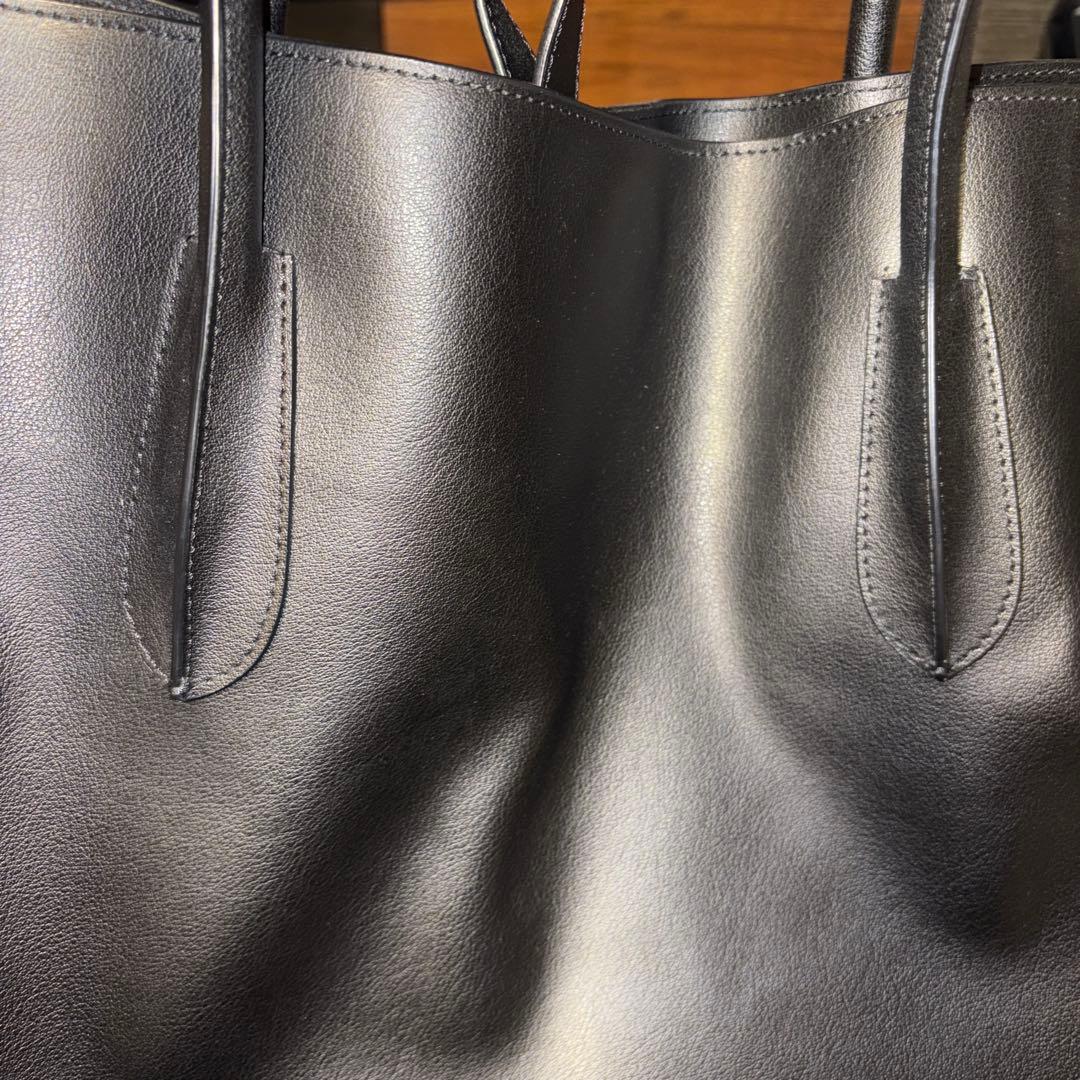 【再値下げ】ほぼ新品定価83600円⭐️ボルドリーニセレリアトートバッグMirto