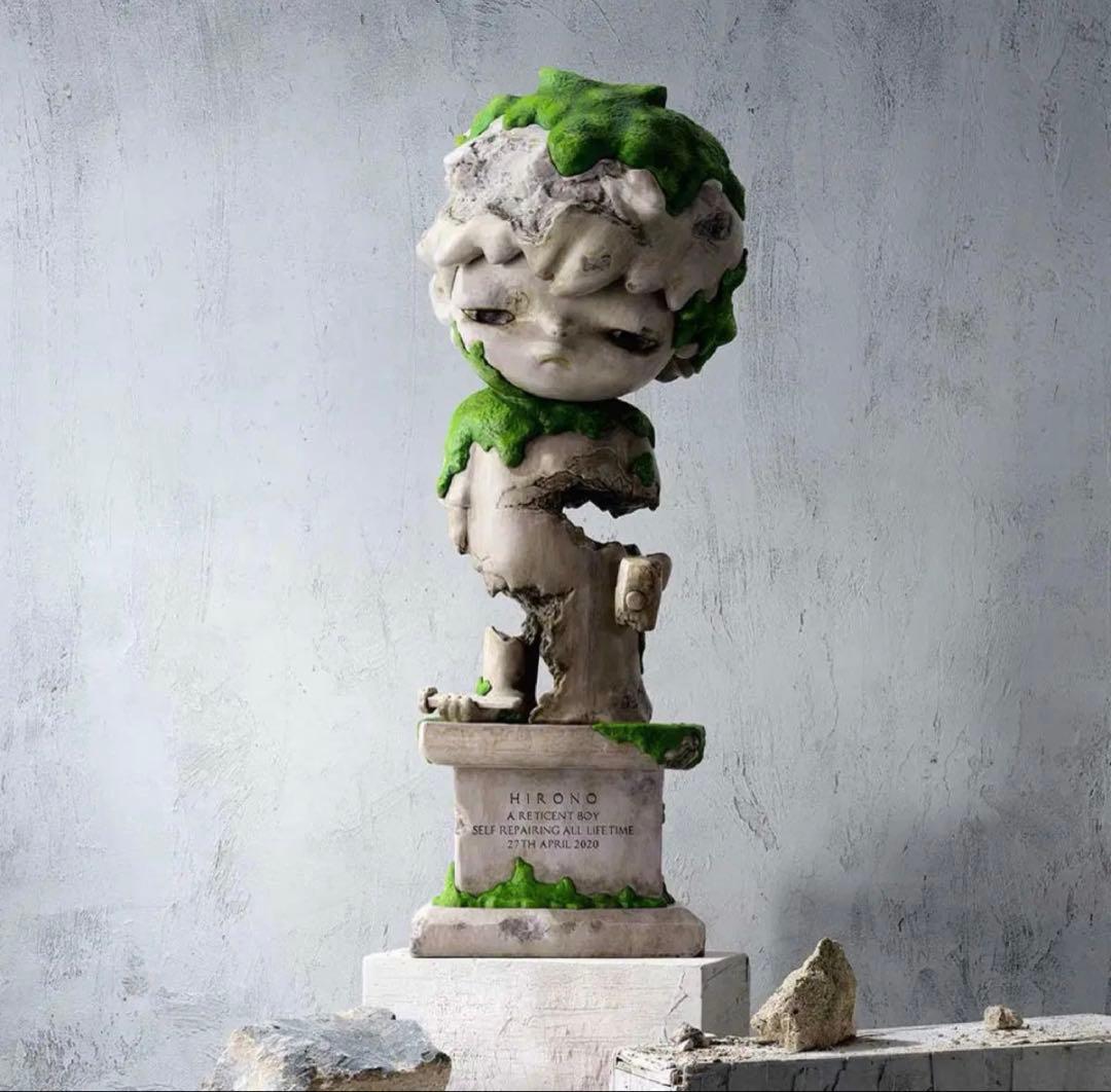 新品レア！Hirono RESHAPE 200% ビッグサイズ POP MART