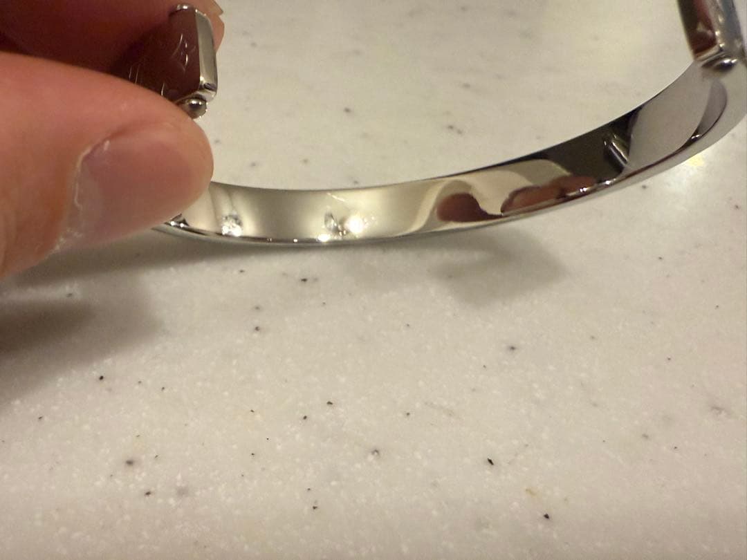 ルイヴィトン　バングル マンシェット モノグラムボールド