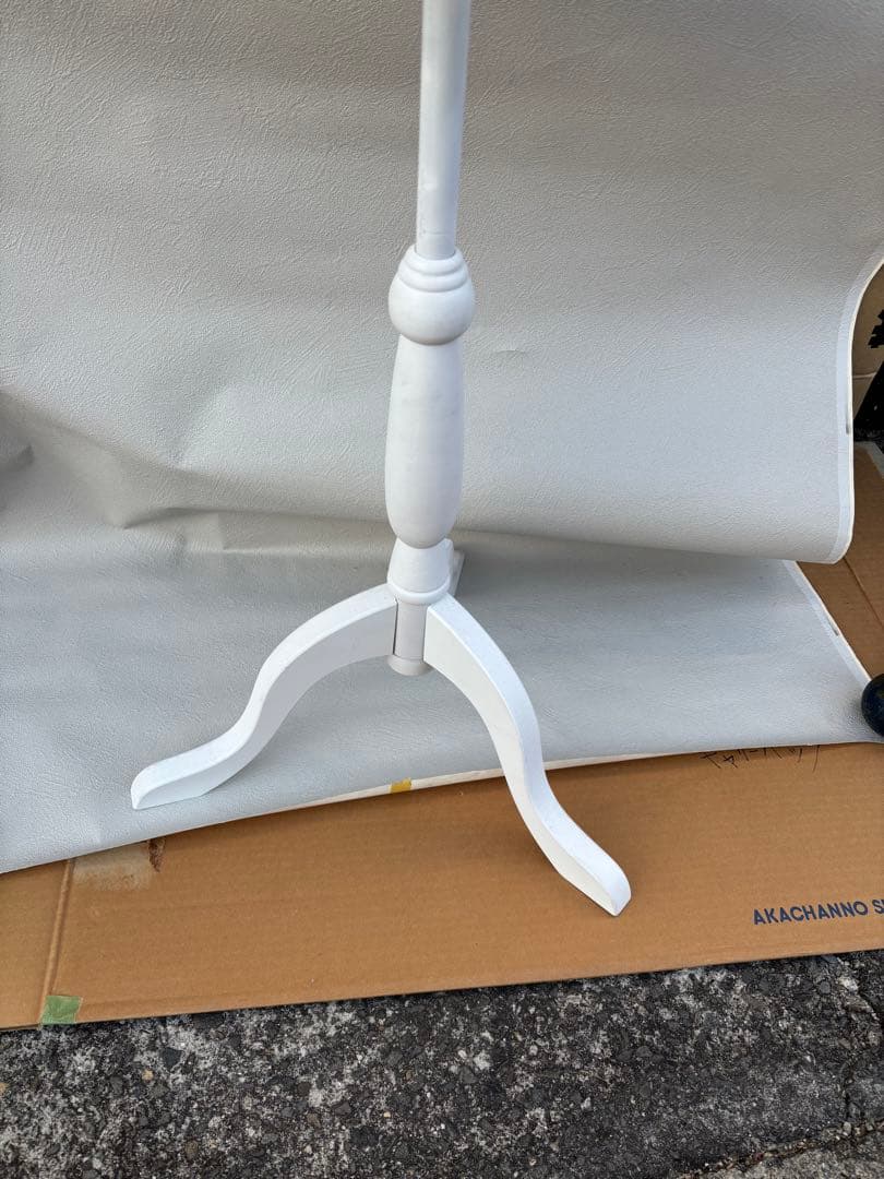 アンティーク なエレガントなトルソー　ボディー　マネキン女性用中型 ホワイト