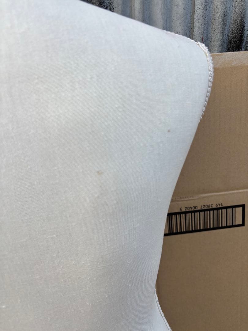 アンティーク なエレガントなトルソー　ボディー　マネキン女性用中型 ホワイト