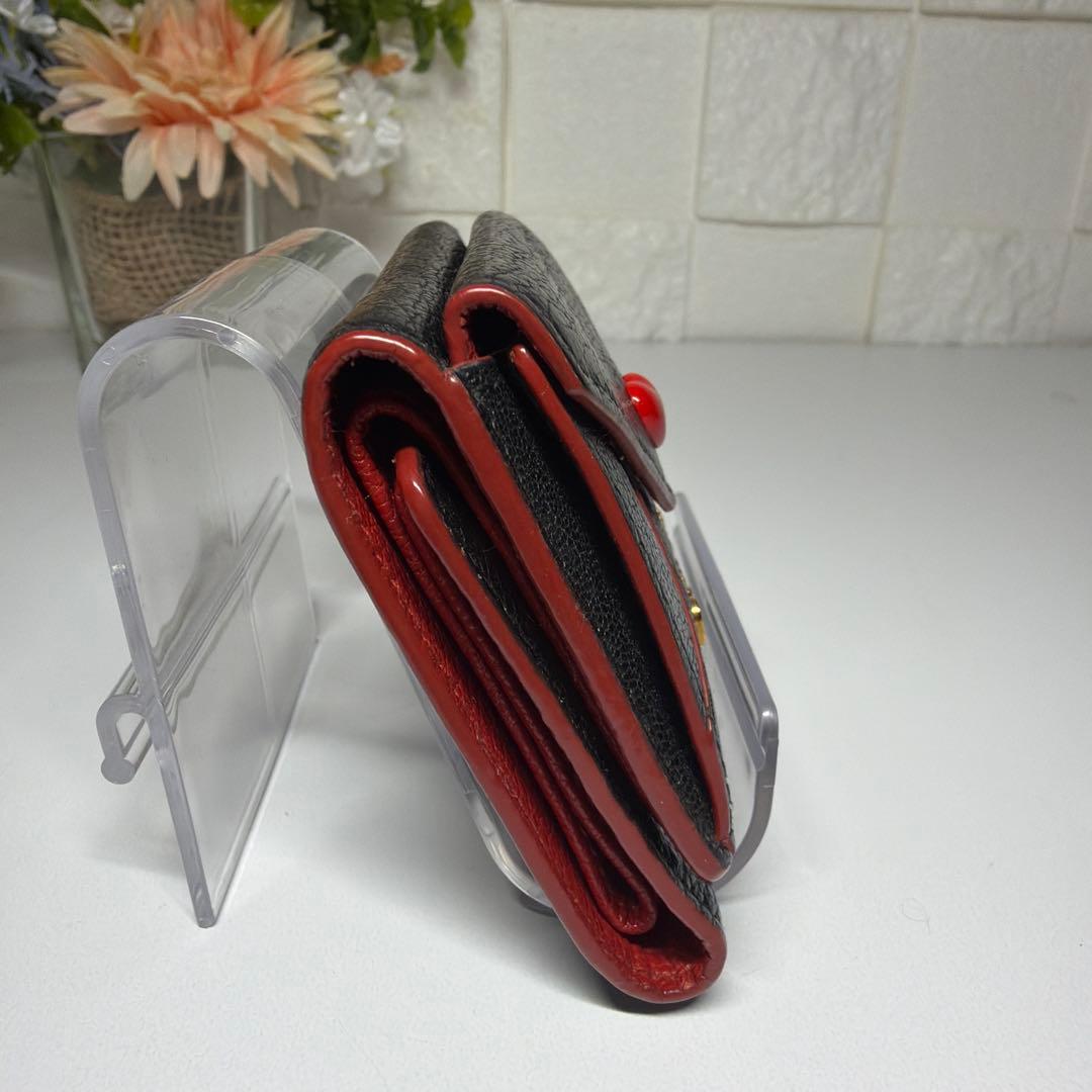 良品 MIUMIU 黒 ラブレター ハート マドラス 折り財布 ミニウォレット